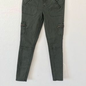 Dark green olive ( Mid Rise ) jegging